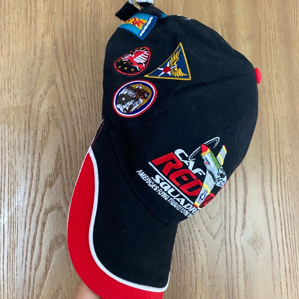 RedTail hat - Picture 2 of 3